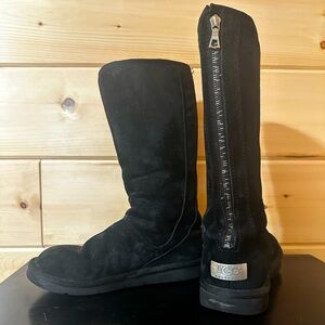 UGG Knightsbridge Boots Women's 6 Black Tall Back Zip Sheepskin Lining